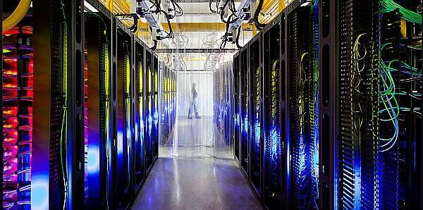 Energy-saving design and monitoring of data center power supply